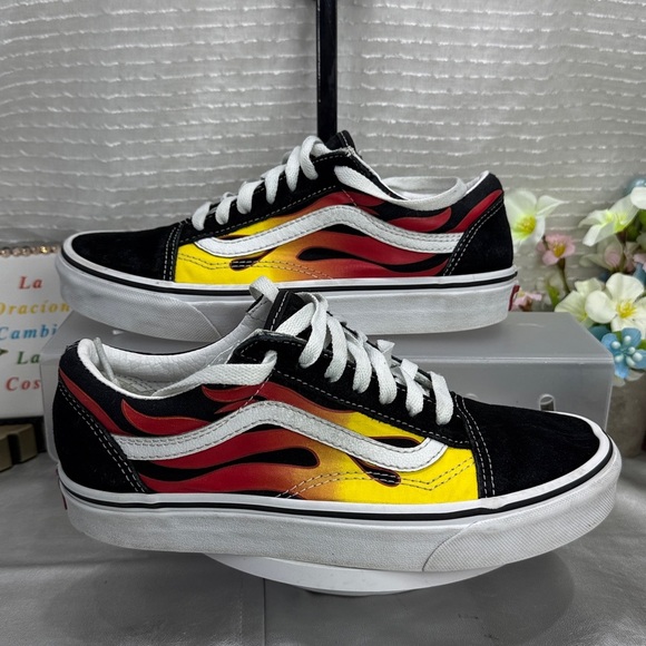 (S0)Vans Old Skool Flame Skater Low Top Canvas Shoes,Unisex,Sz 7.5 Women's/6 Men - Picture 1 of 11